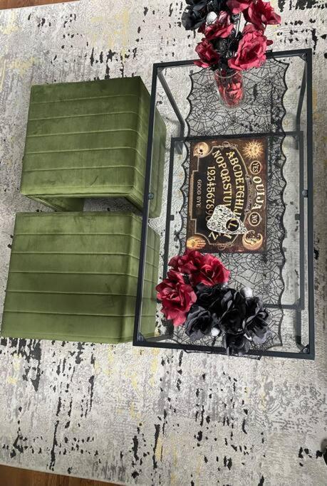 It'S Showtime-Book Lally'S House! Steps To Common! Salem Eksteriør bilde